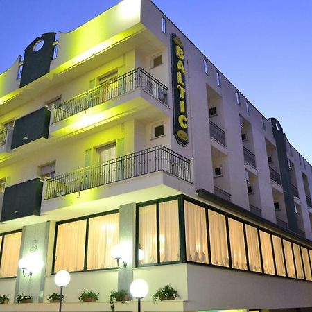 Hotel Baltic Misano Adriatico Zewnętrze zdjęcie