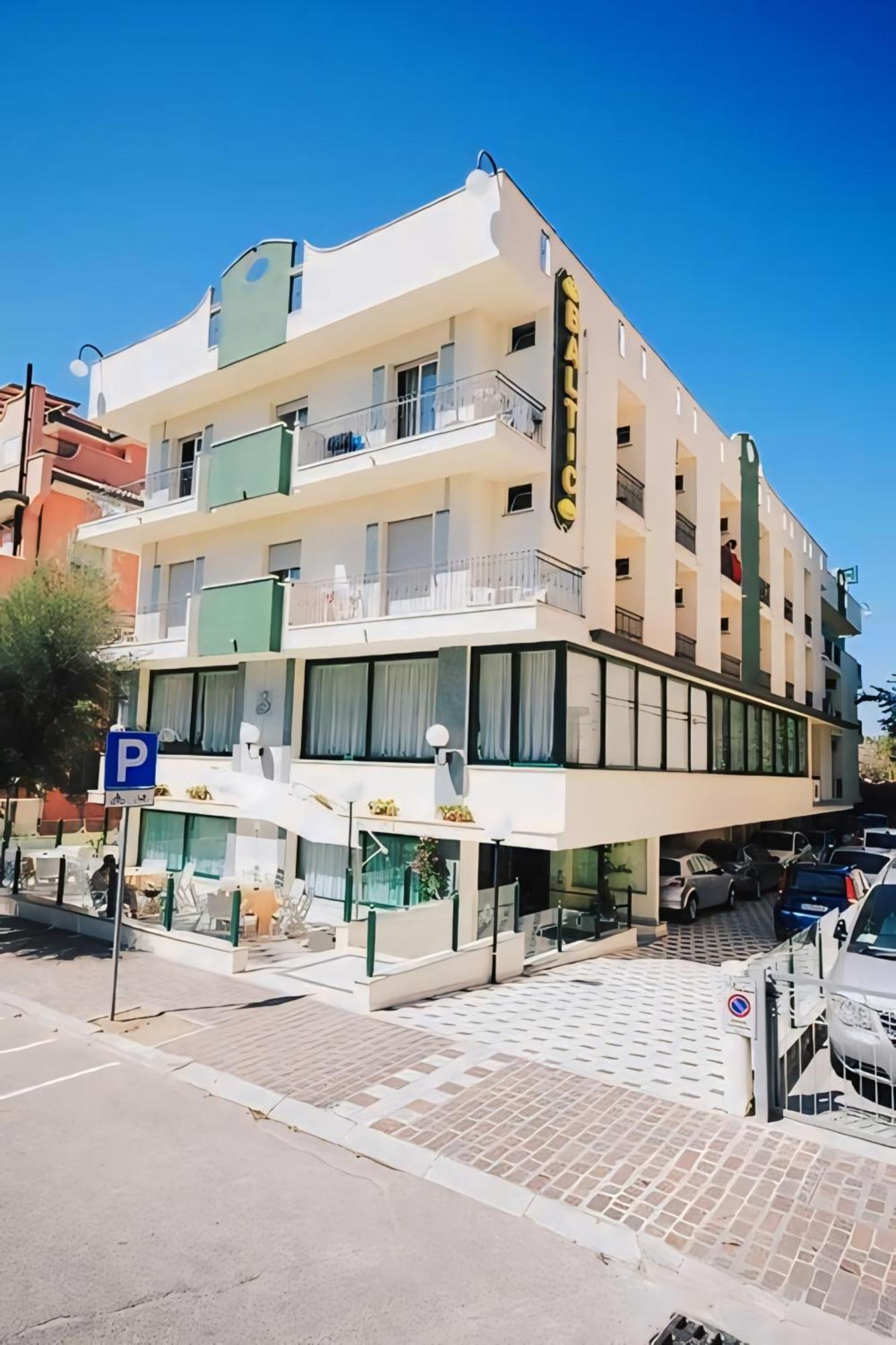 Hotel Baltic Misano Adriatico Zewnętrze zdjęcie