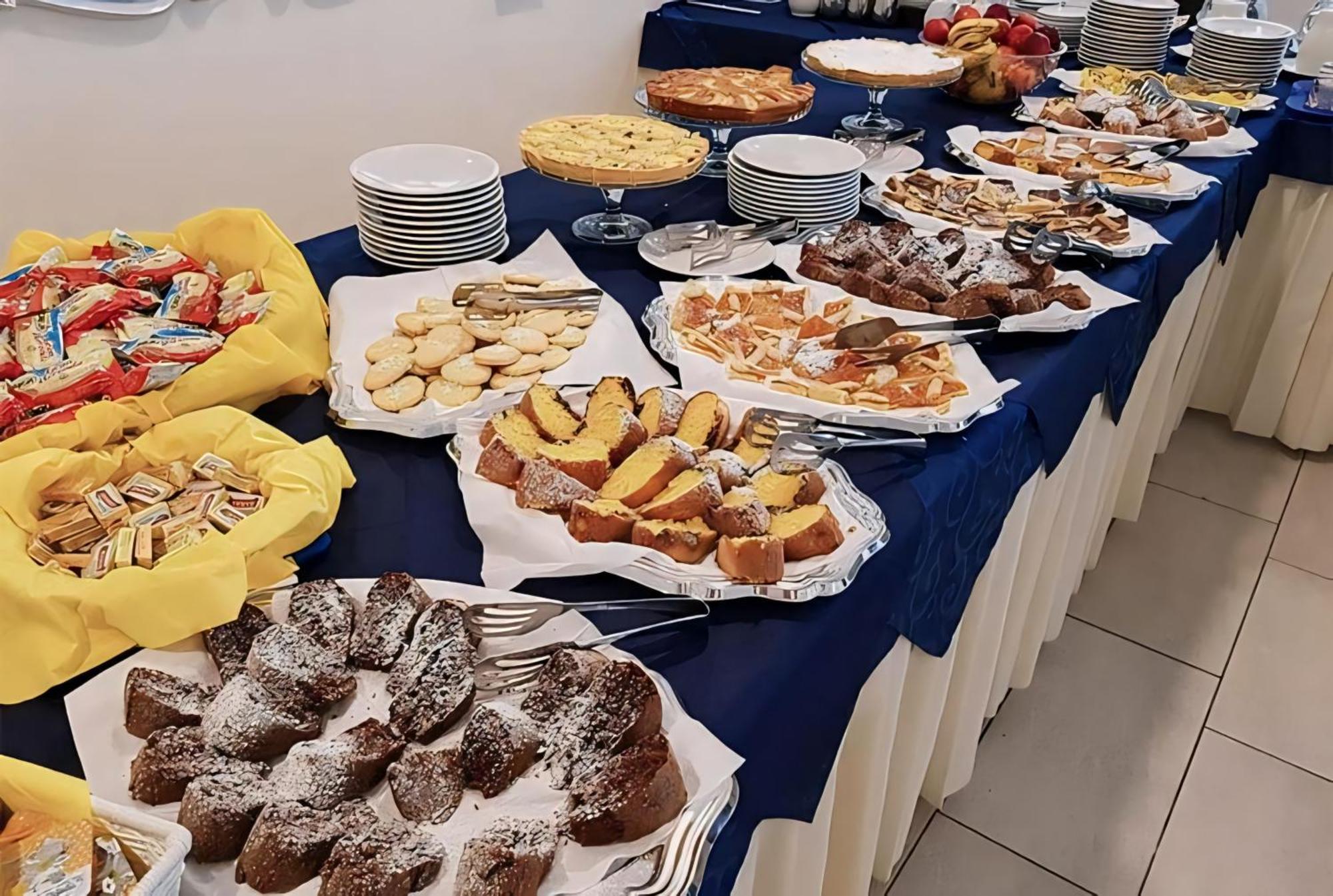 Hotel Baltic Misano Adriatico Zewnętrze zdjęcie